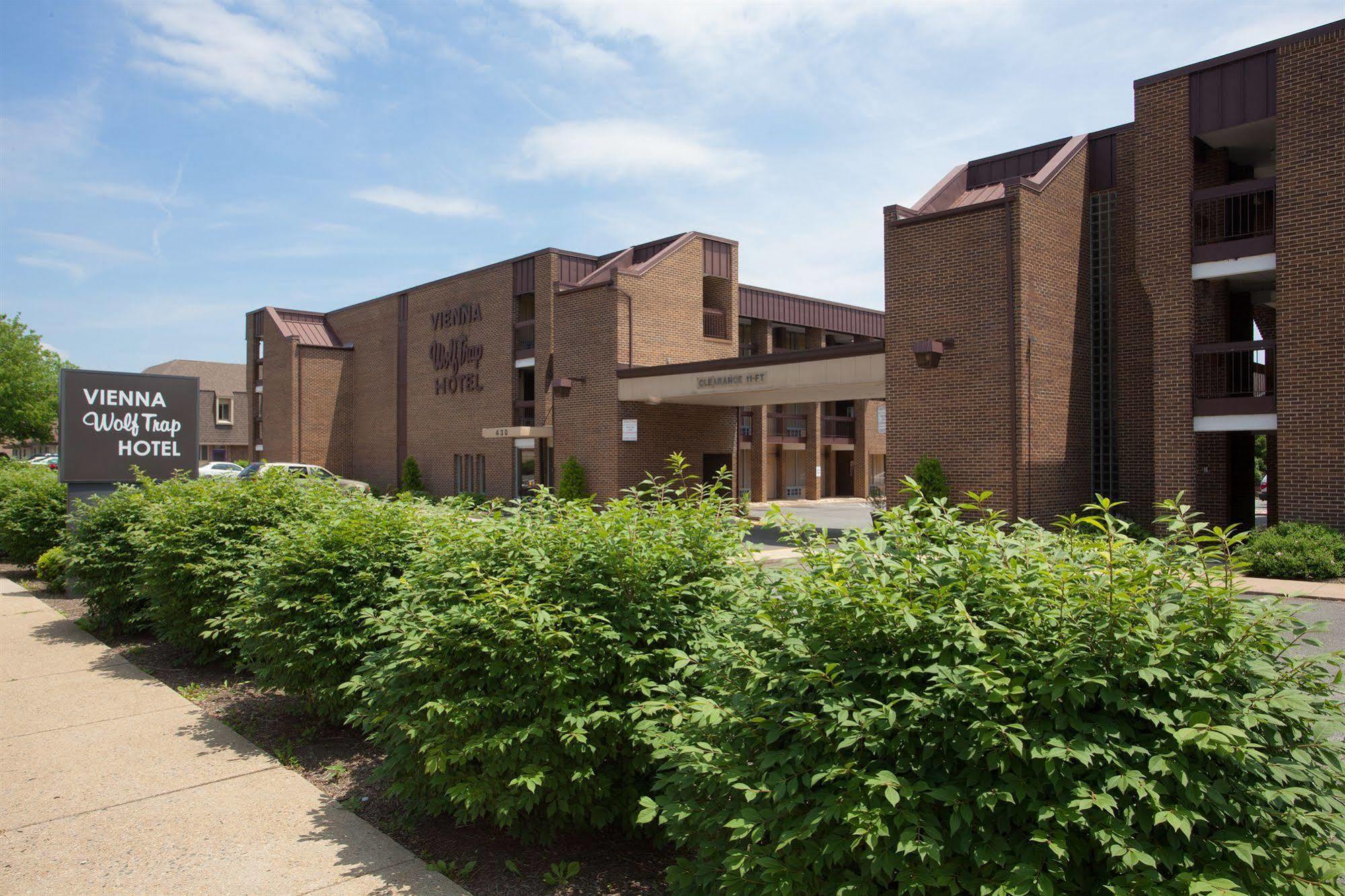 Vienna Wolf Trap Hotel Exterior photo